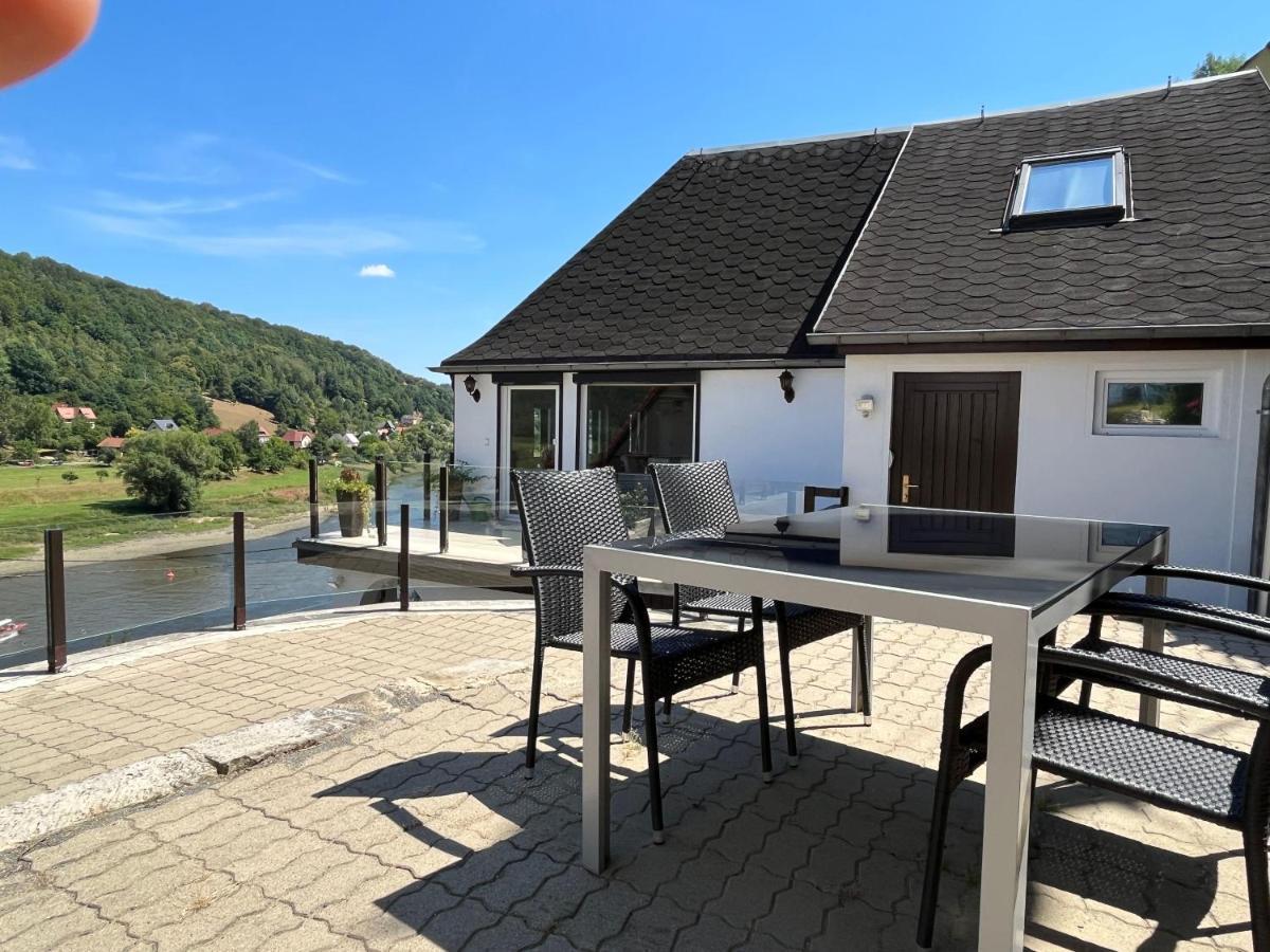 Saechsische-Schweiz-Ferienhaus-Wohnung-1-Mit-Elbblick-Sauna-Und-Kamin Konigstein an der Elbe Luaran gambar