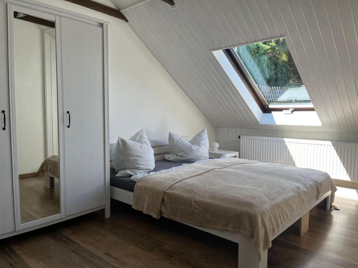 Saechsische-Schweiz-Ferienhaus-Wohnung-1-Mit-Elbblick-Sauna-Und-Kamin Konigstein an der Elbe Luaran gambar